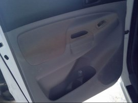 2007 TOYOTA TACOMA, WHITE, SR5, CREW, 4.0, AT,  4WD,   Z25163